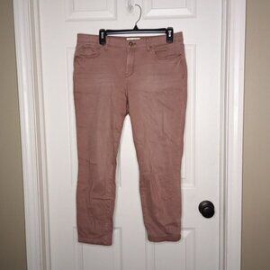 Jessica Simpson Forever Rolled Ankle Capris Sz. 31 in a Taupe/Mauve Type…